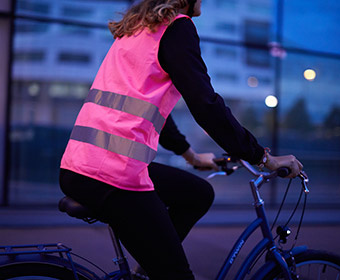 gilet fluo velo decathlon