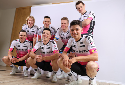VAN RYSEL - DECATHLON DEVIENT PARTENAIRE DU TEAM ROUBAIX LILLE MÉTROPOLE