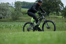 Le VTT électrique Rockrider e-ST 900 est disponible dès maintenant