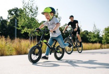 Runride 900, la draisienne tout terrain des petits aventuriers