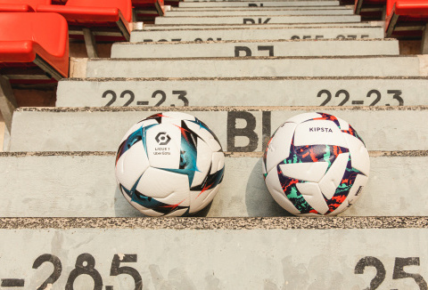 KIPSTA dévoile les ballons officiels de la Ligue 1 Uber Eats et de la Ligue 2 BKT pour la saison 2022-2023