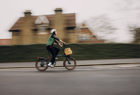 DECATHLON PULSE ET BROMPTON ANNONCENT UN PARTENARIAT STRATÉGIQUE